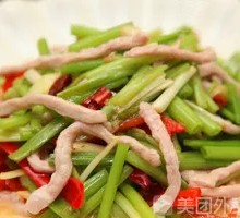 Celery and Pork Stir-fry Rice Bowl