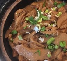 Pork Bone Soup with Dried Bamboo Shoots
