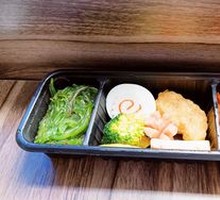 Japanese Crispy Curry Chicken Bento