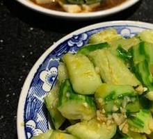 Garlic Cucumber Salad