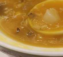 Golden Soup with Three Delicacies