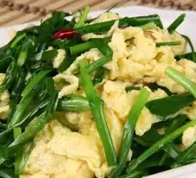 Leek and Tofu Skin Salad