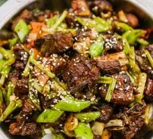 Spicy Stir-Fried Spare Ribs and Shrimp