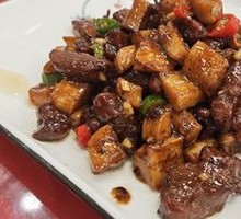 Almond Mushroom Steak Cubes