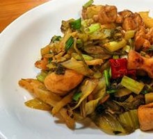 Sour Cabbage Stir-Fried Intestines