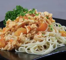 Tomato and Egg Noodles