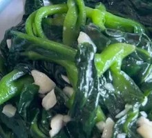 Stir-Fried Garlic Black-Eyed Pea Greens