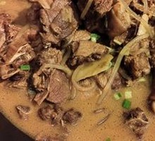 Northeastern Goose Stew with Potatoes and Dried Vermicelli