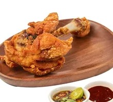 Flower-shaped Chicken Leg