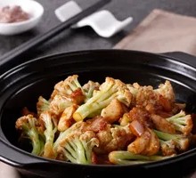 Shrimp Paste Stir-fried Cabbage with Pork
