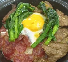 Sauce-Steamed Pork Ribs Baozhi Rice