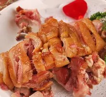 Fried Salted Pork Hock