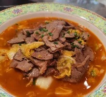 Baby Bok Choy Stewed with Su Bei Beef