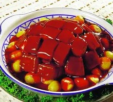 Braised Pork with Chestnuts