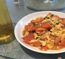 Tomato and Egg Stir-Fry