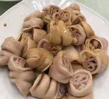 Steamed and Sliced Pig Intestine