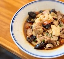 Stir-Fried Shrimp and Pork Kidney Noodles