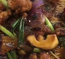 Sauce-Braised Frog Noodles