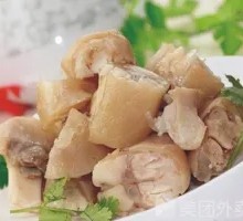 Steamed and Sliced Lamb Trotters