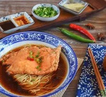 Braised Pork Chop Noodles
