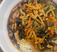 Fish-Flavored Shredded Pork Noodles