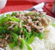 Green Pepper Shredded Pork Rice