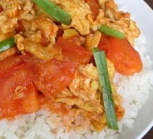 Tomato and Egg Fried Rice