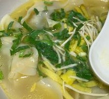 Eight Immortals Chicken Soup Dumplings