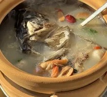 Tianmuhu Fish Head Pot