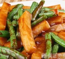 Drumstick Bean and Potato Stir-fry