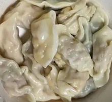 Trendy Shrimp and Crab Roe Dumplings