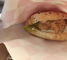 Spicy Chicken Leg Chinese Burger