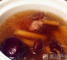 Bamboo Shoot and Pork Rib Soup