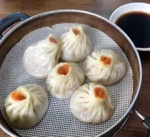 Crab Roe Steamed Buns