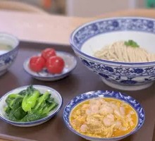 Golden Crab Roe Shrimp Noodles