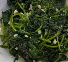 Stir-Fried Sweet Potato Leaves