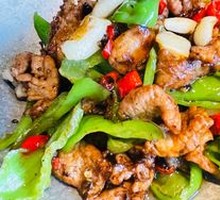 Stir-Fried Pork with Green Pepper