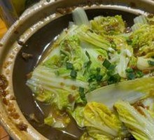 Braised Baby Bok Choy in Clay Pot with Garlic
