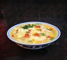 Tomato Egg Drop Noodle Soup
