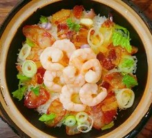 Sausage, Bacon, and Shrimp Clay Pot Rice