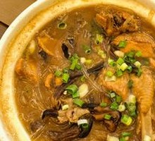 Chicken Stewed with Mushrooms