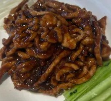 Beijing-style Shredded Pork in Soy Sauce