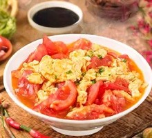 Tomato and Egg Stir-Fry