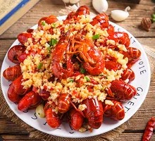 Garlic-Style Live Lobster