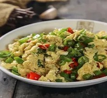 Bell Pepper and Egg Stir-fry