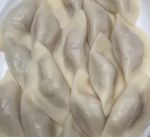 Sour Cabbage Oil-Fried Dumplings