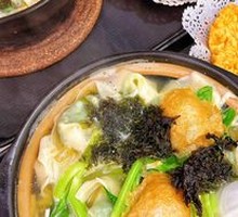 Cabbage and Pork Pot Stuffed Dumplings