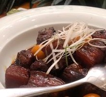 Dongpo Braised Pork