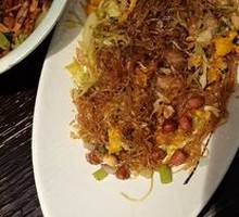 Stir-Fried Seafood with Rice Noodles