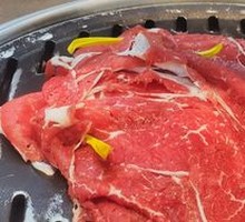 Farm Paradise Secret Sauce Beef Roll